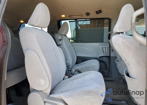 2015 Toyota Sienna Le из США, поврежденный, VIN 5TDKK3DC8FS599163